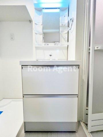 ユースター川名の洗面所