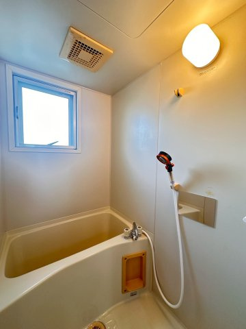 サンシャイン茨木の浴室