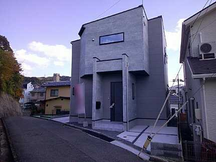 安芸郡府中町宮の町４丁目の外観