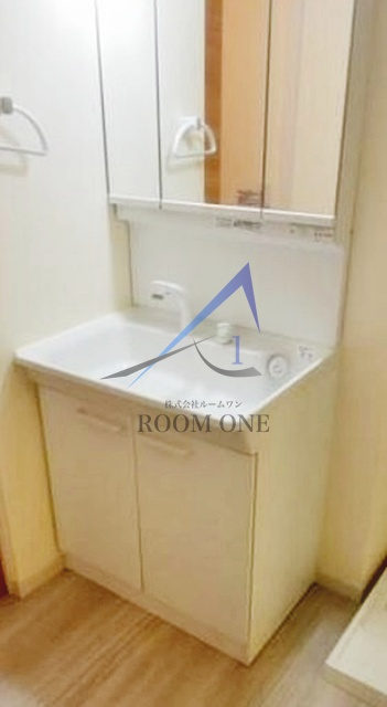 北新宿２－５－３３の洗面所|洗面台です。