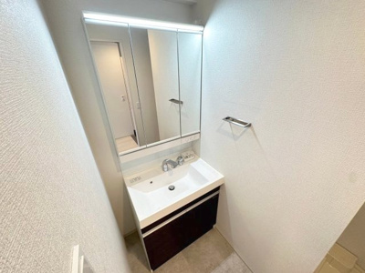 【独立洗面台】 | ラ・プロスペリテ