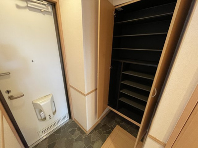 【玄関】 | プレミエ・ステラ