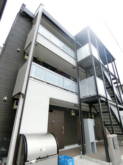 リブリ・グランディール高島平の外観