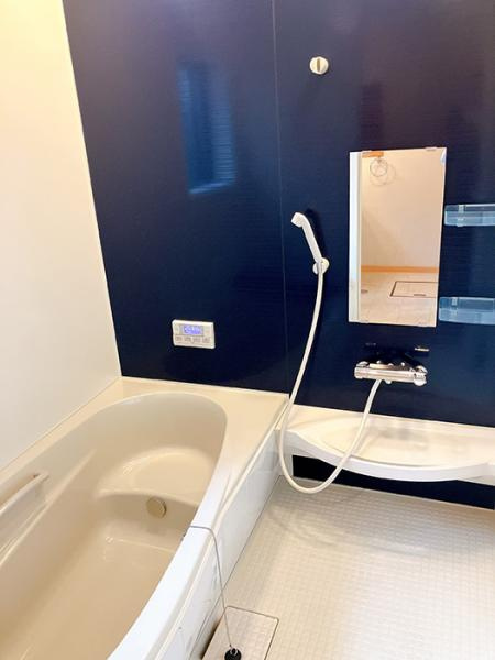 リフォーム住宅　仏生寺の浴室