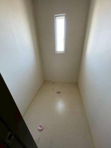 萩生　中古住宅のその他|2階　トイレ用スペース　配管有