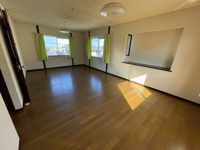 萩生　中古住宅の洋室|間仕切り可