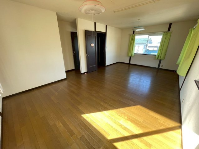 萩生　中古住宅の洋室|間仕切り可