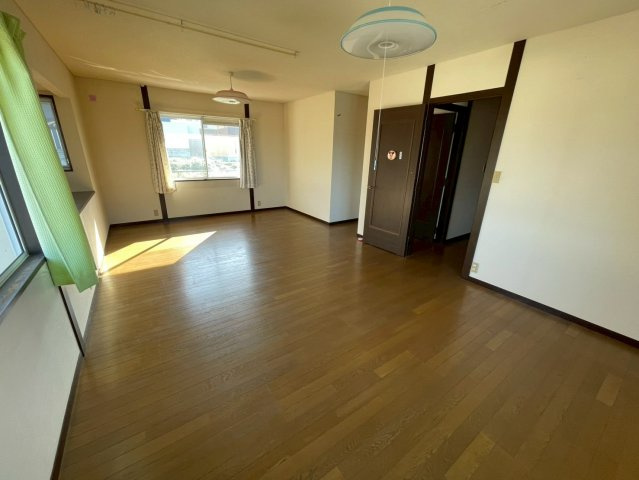 萩生　中古住宅の洋室|間仕切り可