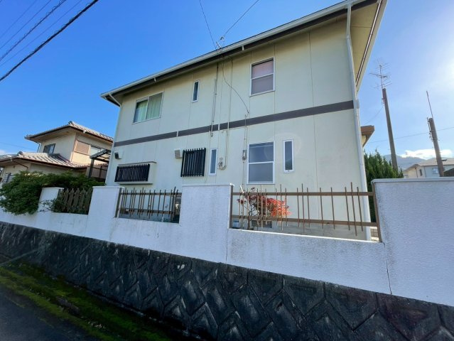 萩生　中古住宅の外観
