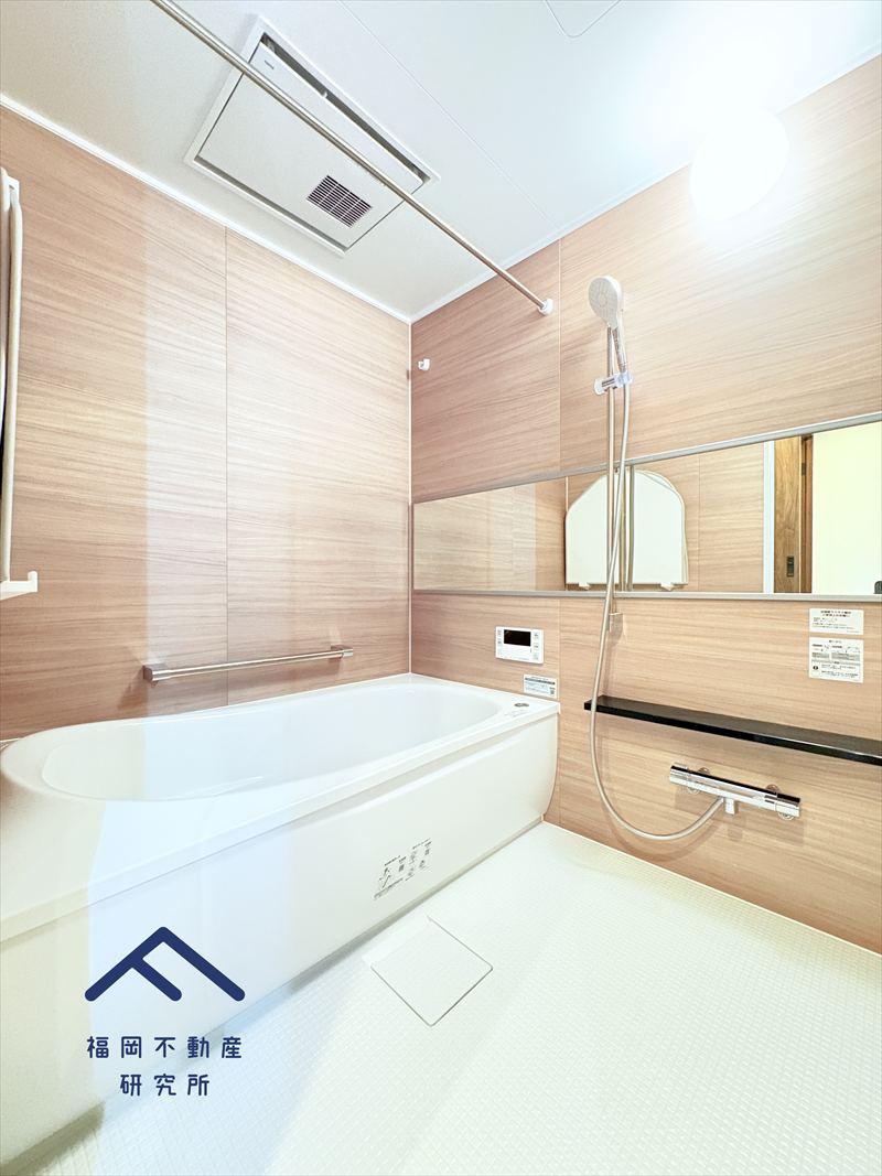 エバーライフパセオ博多南センターコートの浴室