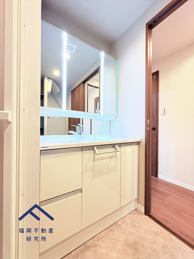 エバーライフパセオ博多南センターコートの独立洗面台