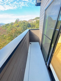 【バルコニー】 | 佐伯区八幡東4丁目　限定1棟 | バルコニー×２