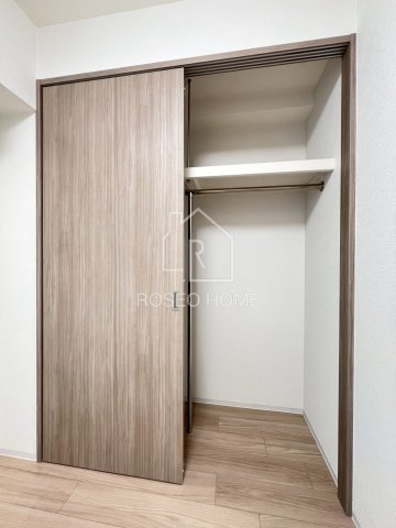 クレストコート靭公園の収納