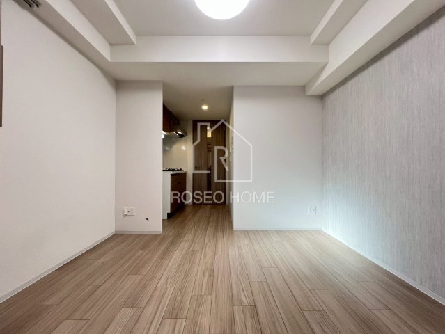 クレストコート靭公園の居間・リビング