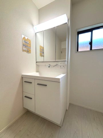 鳥栖市鎗田町2期　1号棟の設備|洗面化粧台