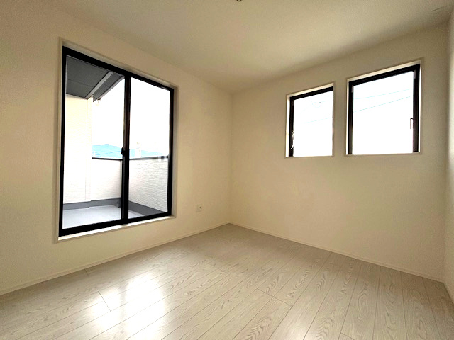 鳥栖市鎗田町2期　1号棟の内観：施工例|洋室