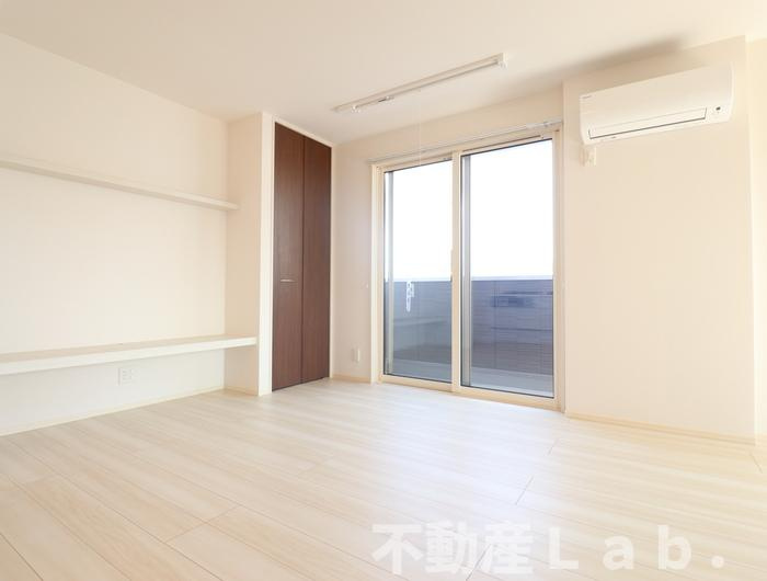 グランカーサはません　A棟の居間・リビング