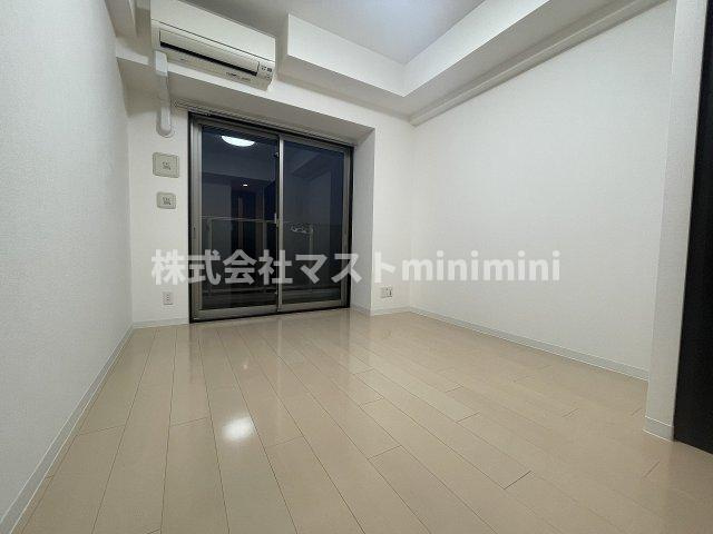 エステムコート阿波座プレミアムの居間・リビング