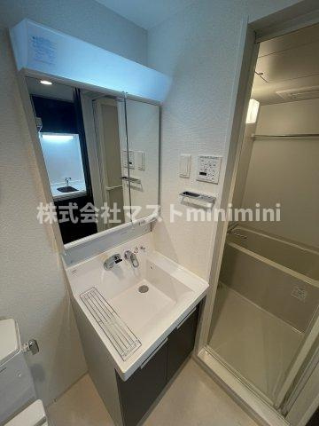 エステムコート阿波座プレミアムの洗面所