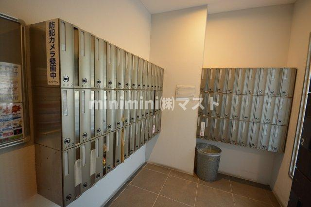 アプリーレ京町堀のロビー