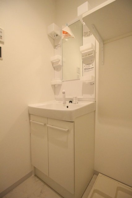 豊島区南長崎５丁目の賃貸マンションの洗面所