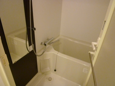 【浴室】 | プライマル勝どき | 勝どきの賃貸物件。
「プライマル勝どき」のことなら(株)メイワ・エステートへお任せください