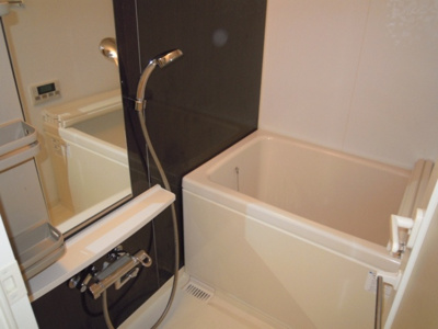 【浴室】 | ドゥーエ東高円寺 | 追い焚き機能・浴室乾燥機付きバス。