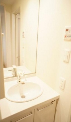 【独立洗面台】 | ドゥーエ東高円寺 | うれしい独立洗面台。