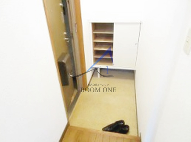 長谷川ビルの玄関|玄関です。