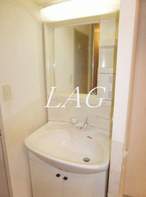 【洗面所】 | ヤマサハイツ | 独立洗面台です。