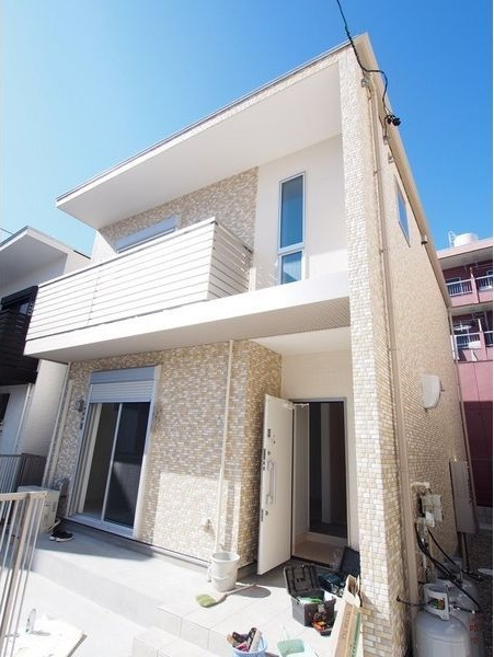 CASTOR(カストル)の外観