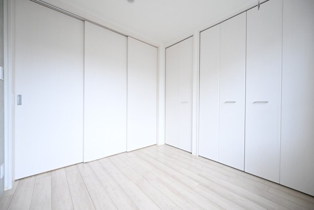 フェリデンシア御嶽山の洋室|落ち着いた色調の洋室です