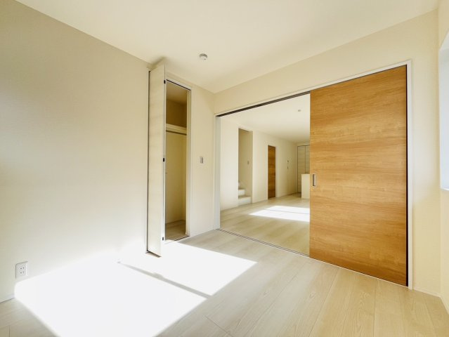 豊明市栄町大根1番838『仲介手数料無料』新築戸建ての洋室