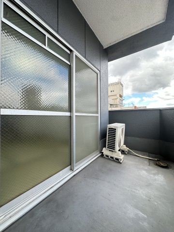 グランドハイツカワハラのバルコニー