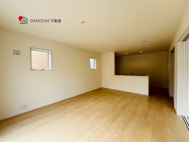 【居間・リビング】 | 鴻巣市鴻巣第2　新築戸建　全3棟　2号棟