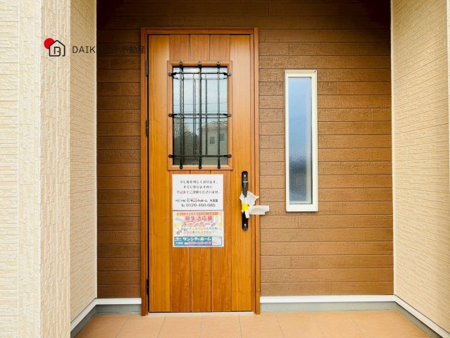 【玄関】 | 鴻巣市鴻巣第2　新築戸建　全3棟　2号棟
