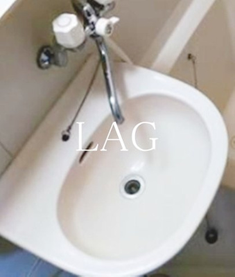 【洗面所】 | フラワーハイツ | 洗面台です。