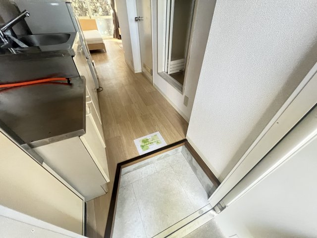 フレグランス幕張の玄関