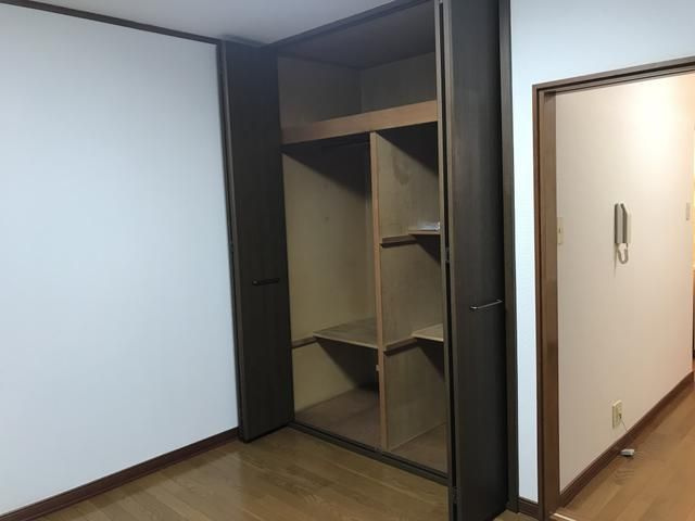ヒルロックハイツの収納