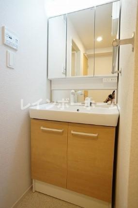 フレグランスⅡの独立洗面台