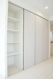 リブリ・テラ 海神の収納