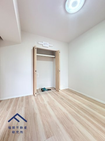 天神ロイアルハイツの洋室