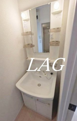 【洗面所】 | マリーナヒルズ | 洗面台です。