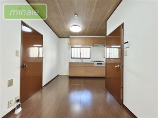 【居間・リビング】 | 六実11分 平日・土日も見学できます　再生住宅　リフォーム〇　中佐津間  | 販売現地