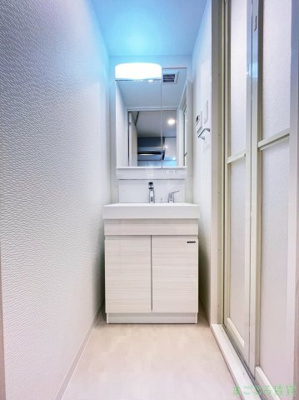 【独立洗面台】 | S-RESIDENCE堺筋本町Uno