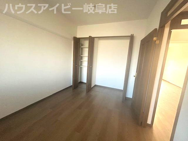 【洋室】の画像