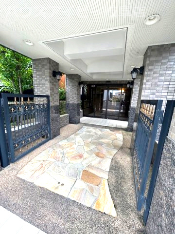 【エントランス】の画像