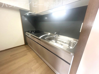 【キッチン】 | モアグレース茜部8階部分！日当り眺望良好！敷地内駐車場あります♪月額5500円！最寄りのバス停1分！ | モアグレース茜部8階部分！日当り眺望良好！敷地内駐車場あります♪月額5500円！最寄りのバス停1分！