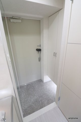 セイワパレス大今里　仲介手数料無料の玄関