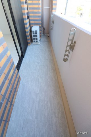 セイワパレス大今里　仲介手数料無料のバルコニー